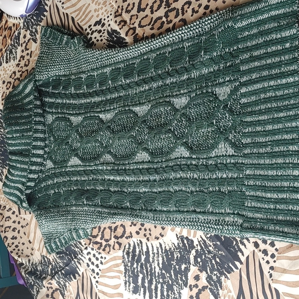 Suzy Shier Short Sleeve Sweater Sz Sm